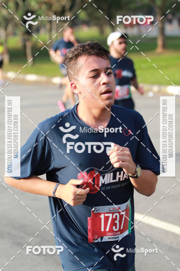 Buy your photos of the event10 Milhas 2018 - S�o Paulo on Fotop