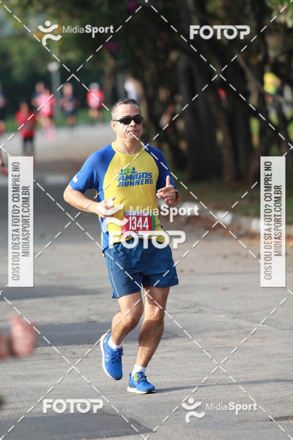 Buy your photos of the event10 Milhas 2018 - S�o Paulo on Fotop