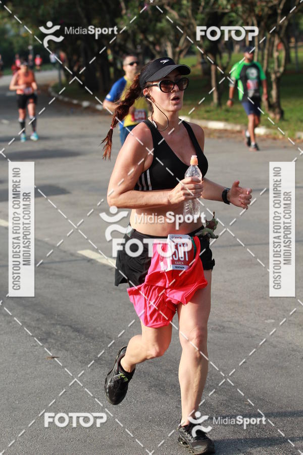 Buy your photos of the event10 Milhas 2018 - S�o Paulo on Fotop