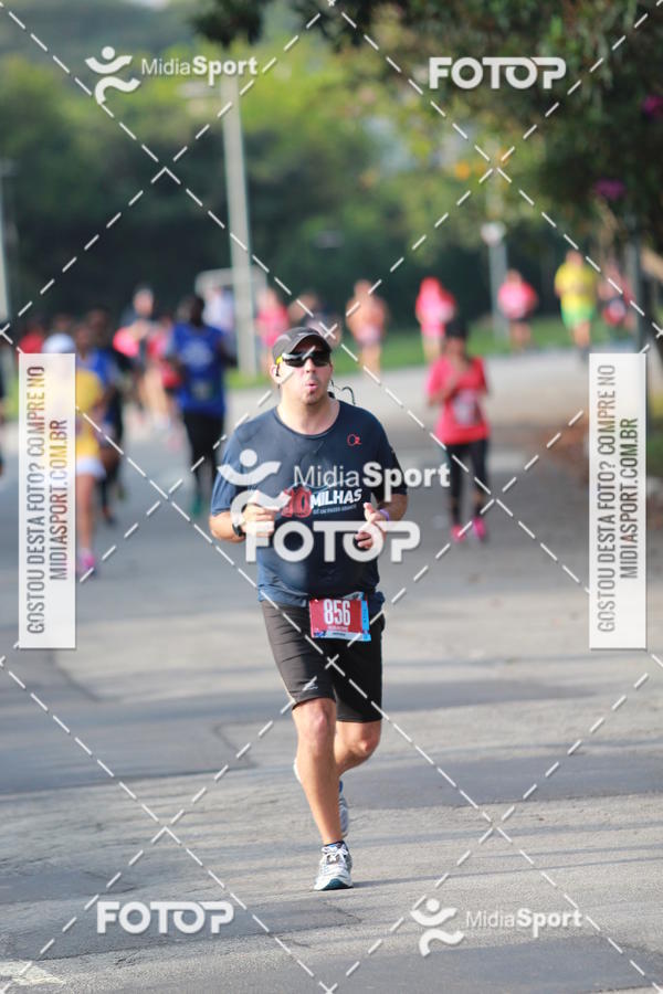 Buy your photos of the event10 Milhas 2018 - S�o Paulo on Fotop
