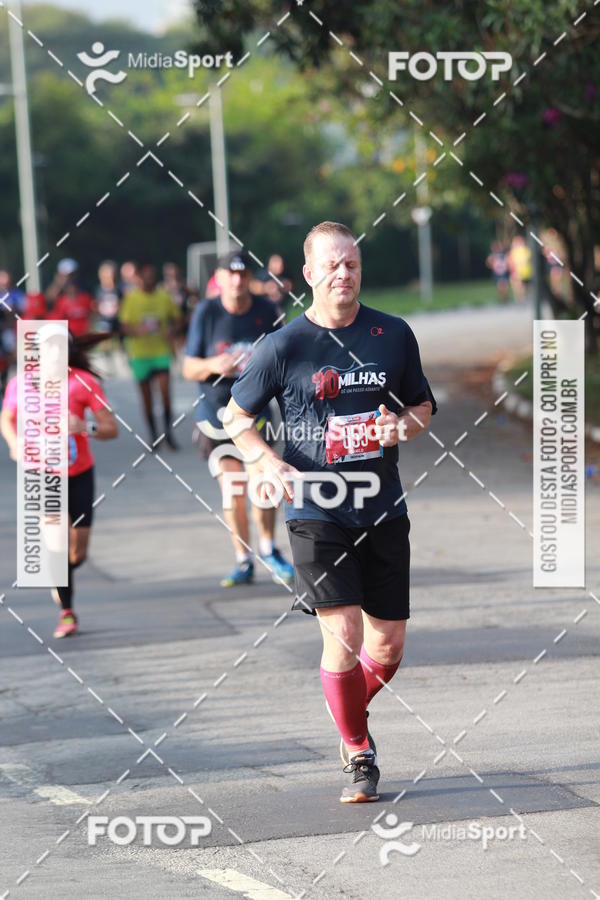 Buy your photos of the event10 Milhas 2018 - S�o Paulo on Fotop