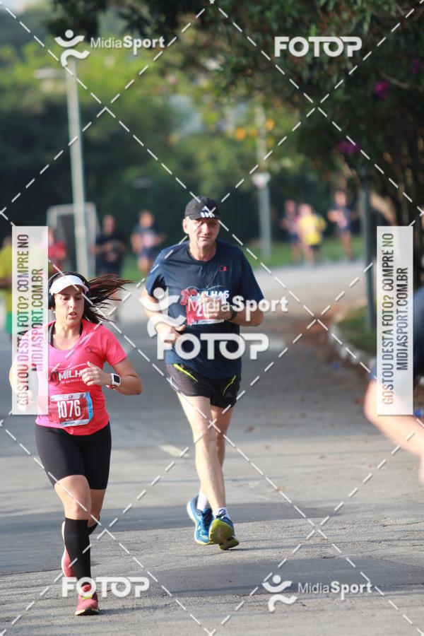 Buy your photos of the event10 Milhas 2018 - S�o Paulo on Fotop