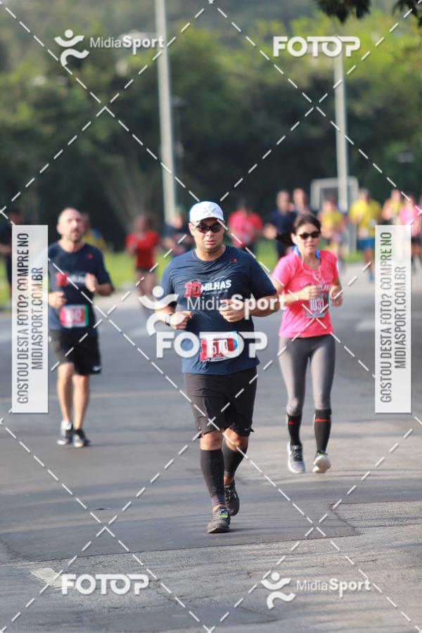 Buy your photos of the event10 Milhas 2018 - S�o Paulo on Fotop