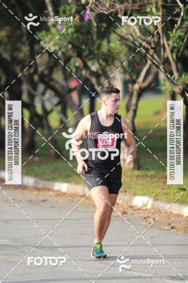 Buy your photos of the event10 Milhas 2018 - S�o Paulo on Fotop