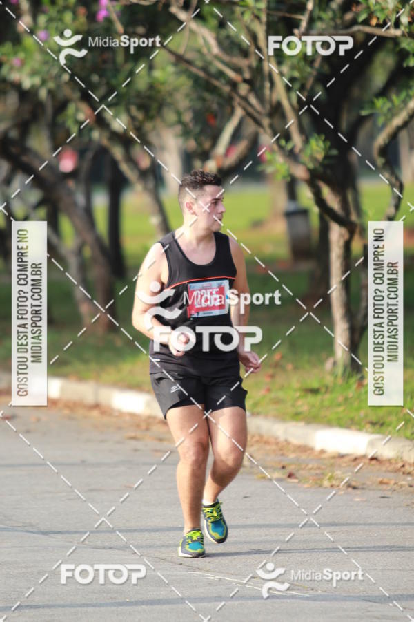 Buy your photos of the event10 Milhas 2018 - S�o Paulo on Fotop