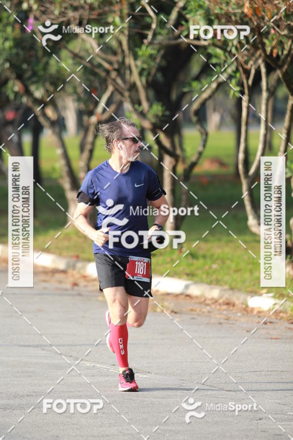 Buy your photos of the event10 Milhas 2018 - S�o Paulo on Fotop