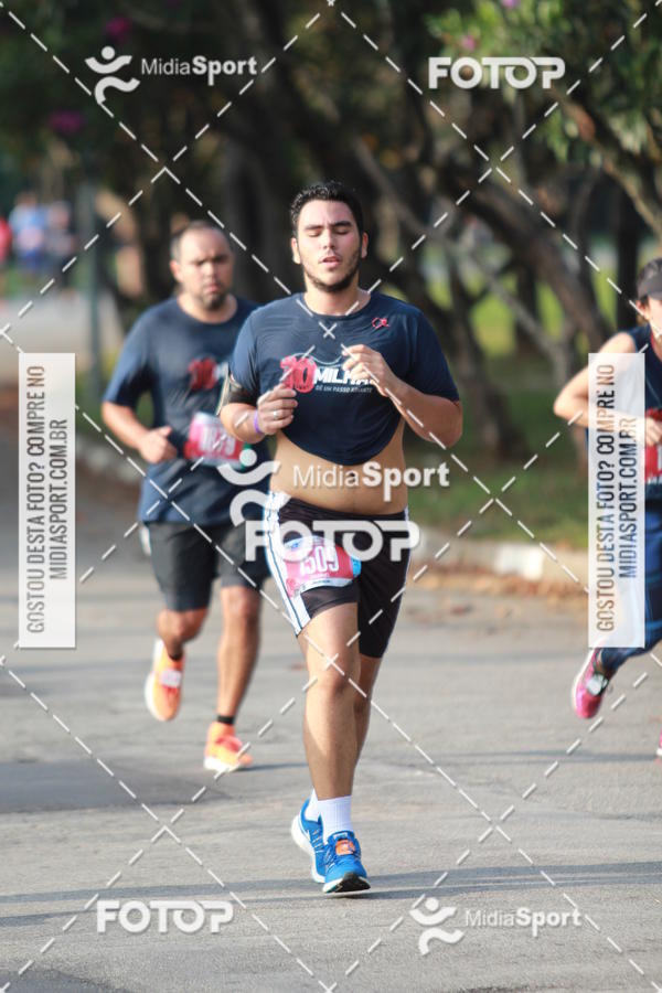 Buy your photos of the event10 Milhas 2018 - S�o Paulo on Fotop