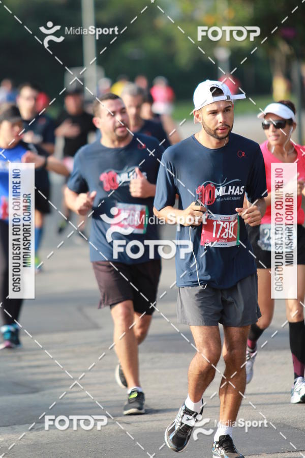 Buy your photos of the event10 Milhas 2018 - S�o Paulo on Fotop