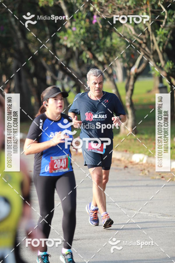 Buy your photos of the event10 Milhas 2018 - S�o Paulo on Fotop