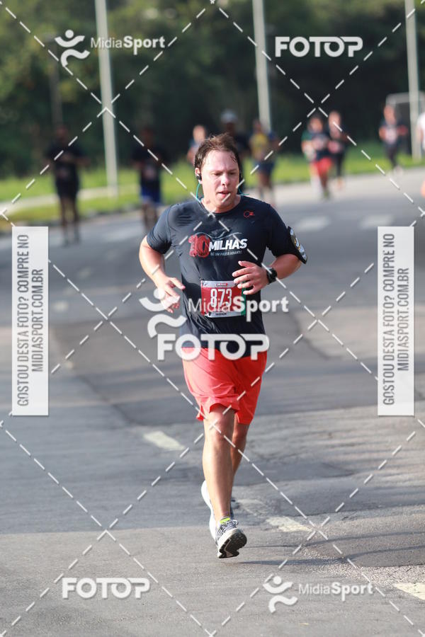 Buy your photos of the event10 Milhas 2018 - S�o Paulo on Fotop