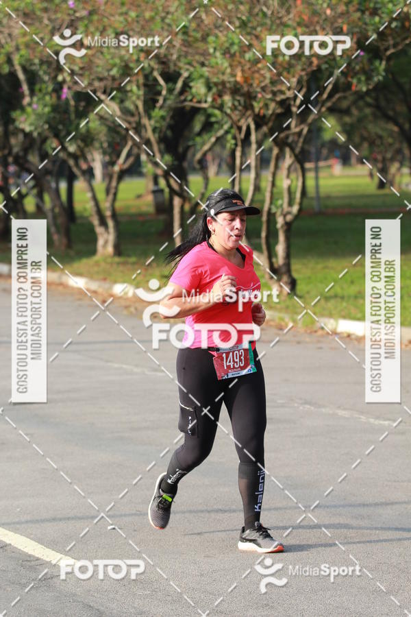 Buy your photos of the event10 Milhas 2018 - S�o Paulo on Fotop