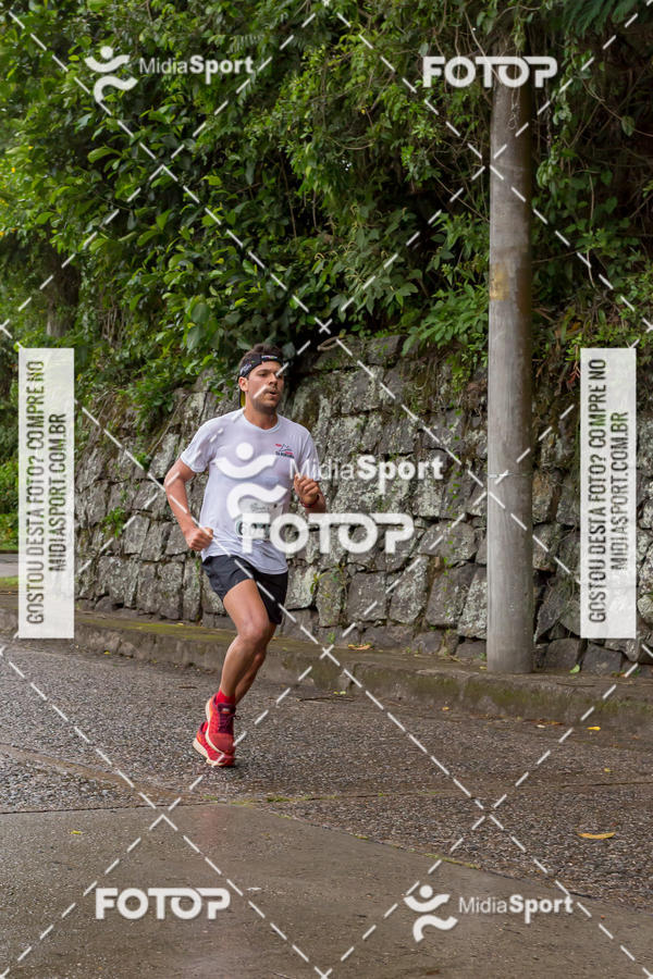 Buy your photos of the event1 Virada Carioca Run on Fotop