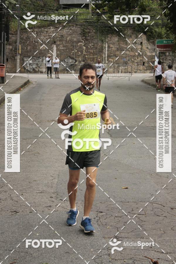 Buy your photos of the event1 Virada Carioca Run on Fotop
