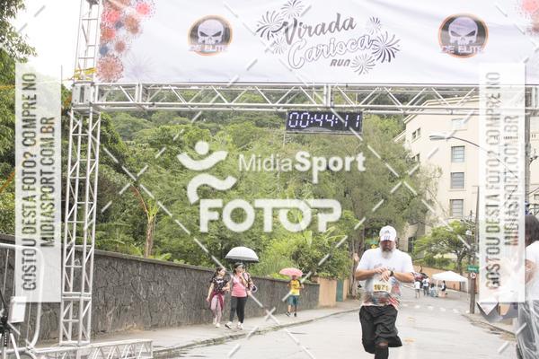 Buy your photos of the event1 Virada Carioca Run on Fotop