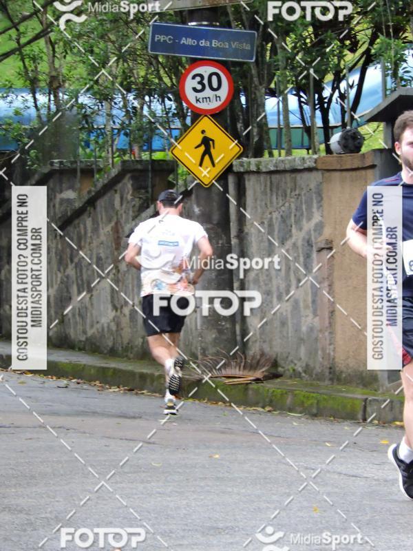 Buy your photos of the event1 Virada Carioca Run on Fotop