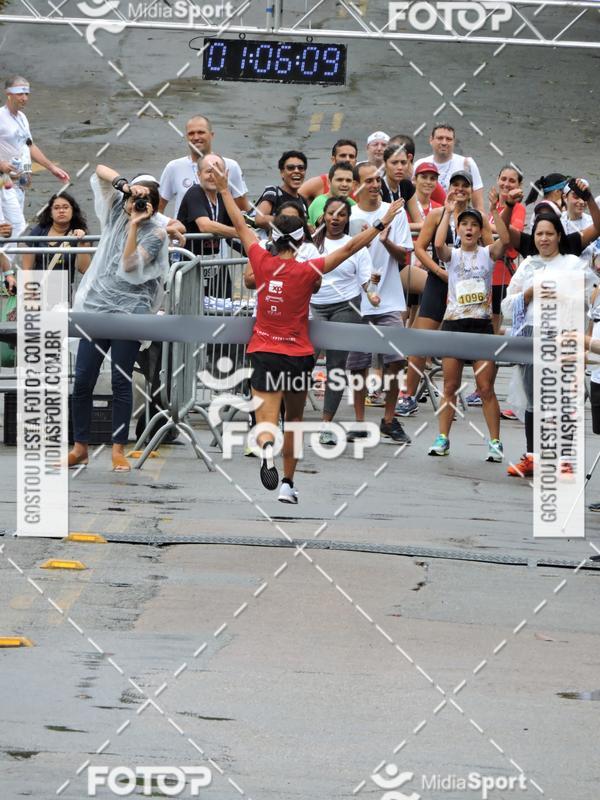 Buy your photos of the event1� Virada Carioca Run on Fotop