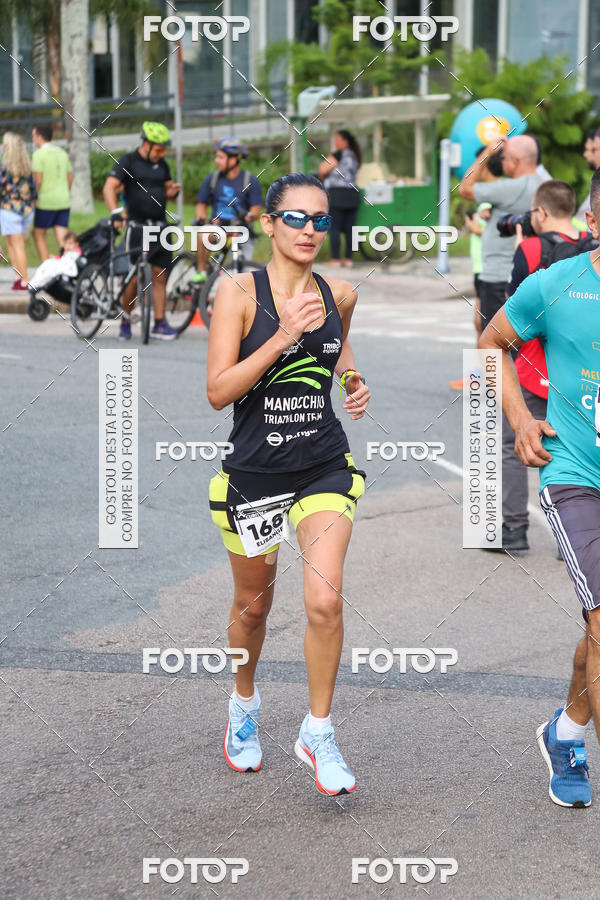 Buy your photos of the eventMeia Maratona Internacional de Curitiba 2018 on Fotop