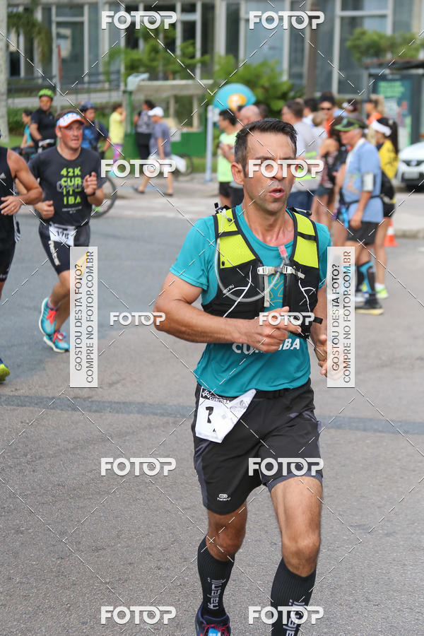 Buy your photos of the eventMeia Maratona Internacional de Curitiba 2018 on Fotop