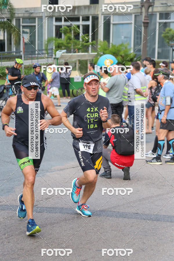 Buy your photos of the eventMeia Maratona Internacional de Curitiba 2018 on Fotop