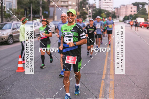 Buy your photos of the eventMeia Maratona Internacional de Curitiba 2018 on Fotop