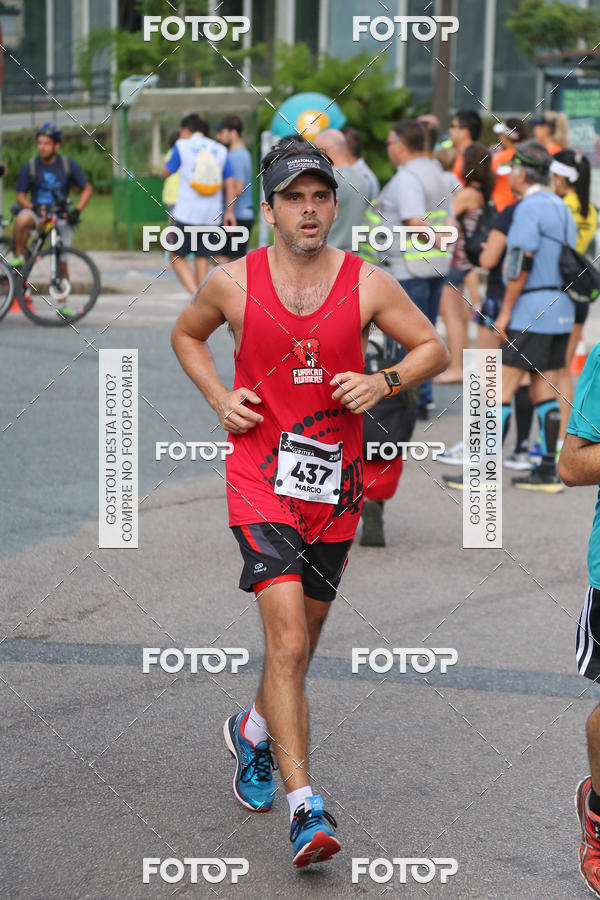 Buy your photos of the eventMeia Maratona Internacional de Curitiba 2018 on Fotop
