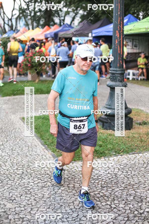Buy your photos of the eventMeia Maratona Internacional de Curitiba 2018 on Fotop