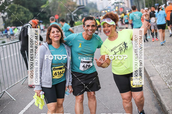 Buy your photos of the eventMeia Maratona Internacional de Curitiba 2018 on Fotop
