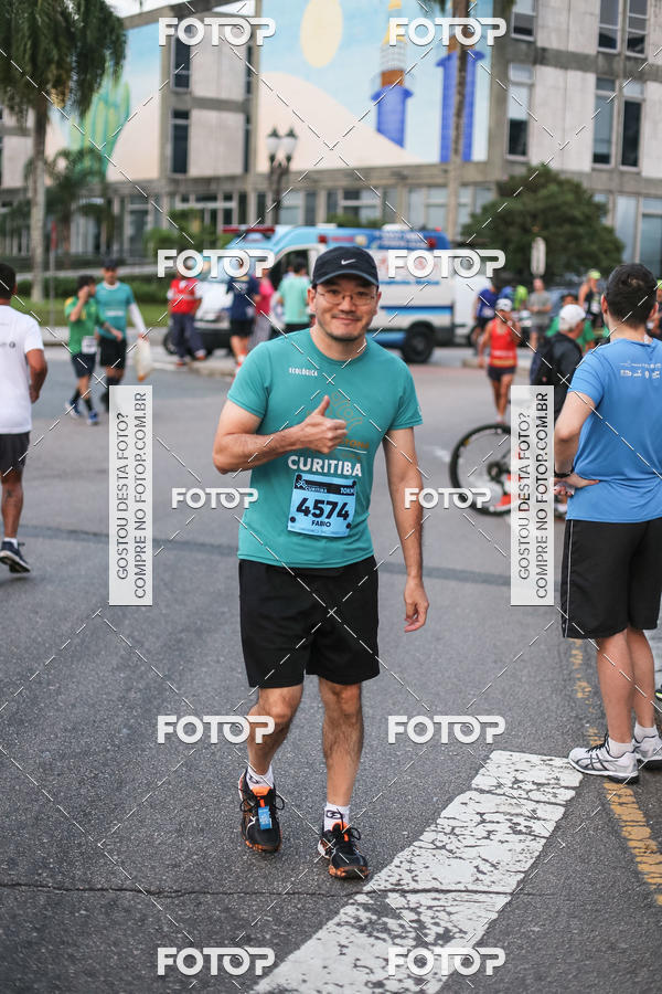 Buy your photos of the eventMeia Maratona Internacional de Curitiba 2018 on Fotop
