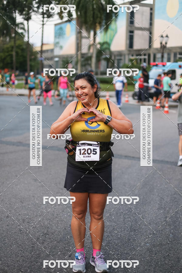 Buy your photos of the eventMeia Maratona Internacional de Curitiba 2018 on Fotop