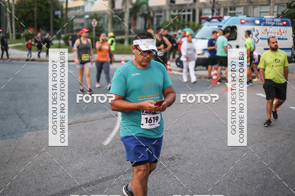 Buy your photos of the eventMeia Maratona Internacional de Curitiba 2018 on Fotop