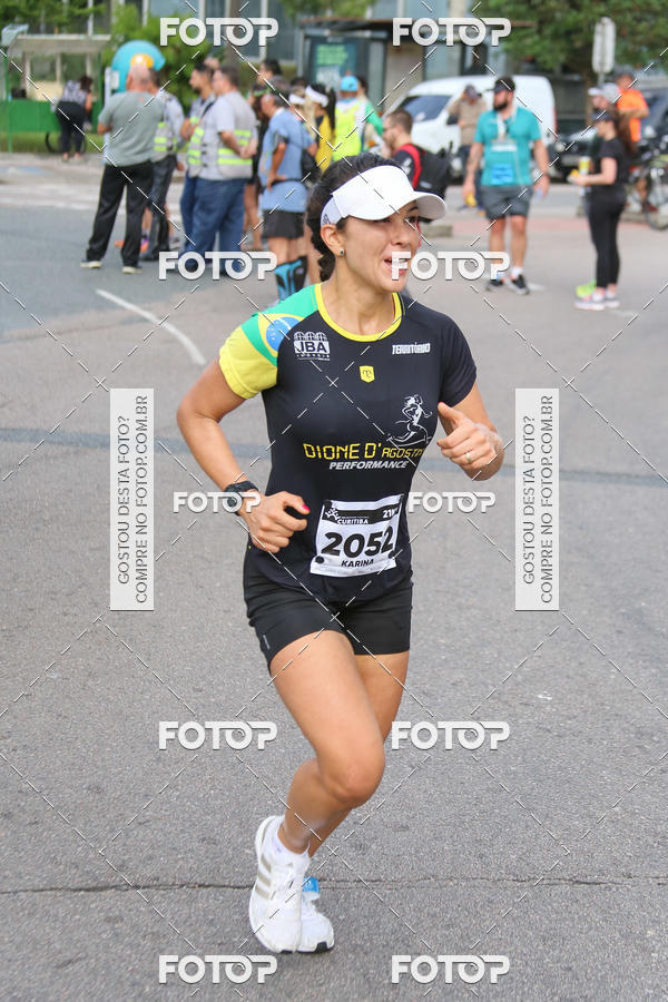 Buy your photos of the eventMeia Maratona Internacional de Curitiba 2018 on Fotop