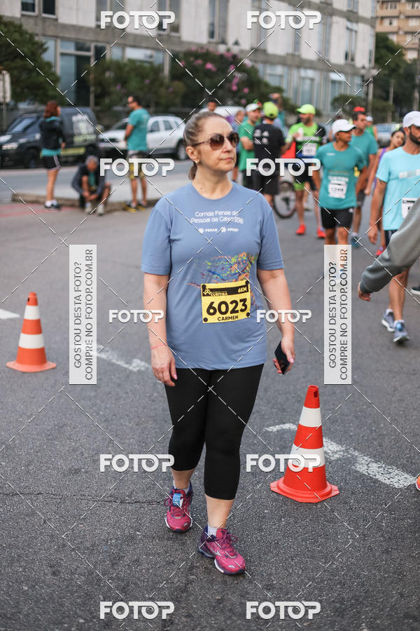 Buy your photos of the eventMeia Maratona Internacional de Curitiba 2018 on Fotop