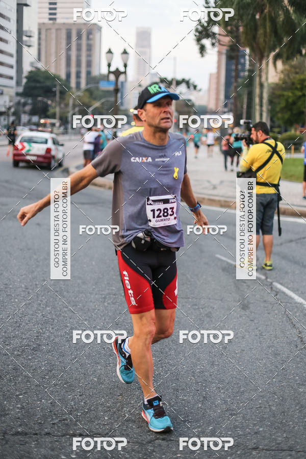 Buy your photos of the eventMeia Maratona Internacional de Curitiba 2018 on Fotop