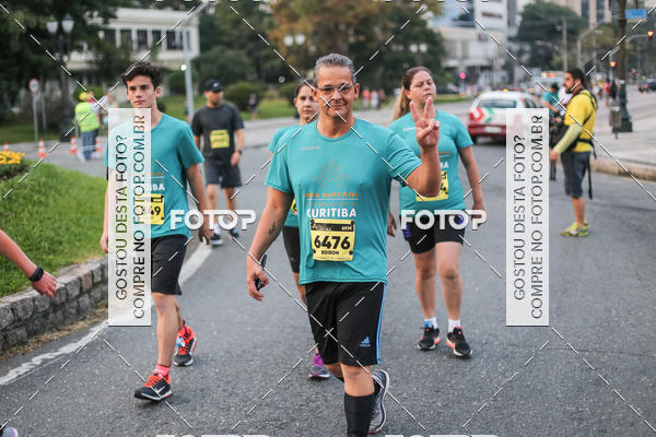 Buy your photos of the eventMeia Maratona Internacional de Curitiba 2018 on Fotop