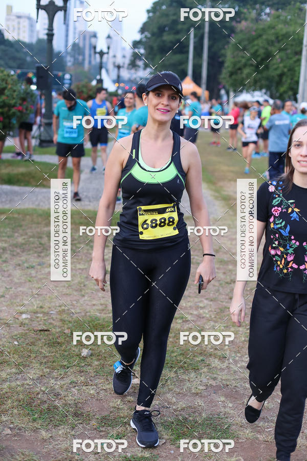 Buy your photos of the eventMeia Maratona Internacional de Curitiba 2018 on Fotop