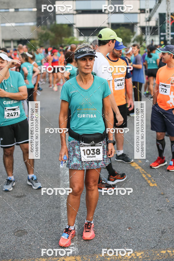 Buy your photos of the eventMeia Maratona Internacional de Curitiba 2018 on Fotop