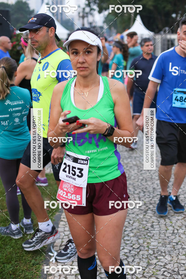 Buy your photos of the eventMeia Maratona Internacional de Curitiba 2018 on Fotop