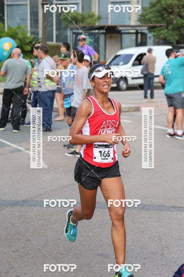 Buy your photos of the eventMeia Maratona Internacional de Curitiba 2018 on Fotop