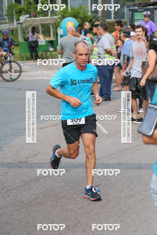 Buy your photos of the eventMeia Maratona Internacional de Curitiba 2018 on Fotop