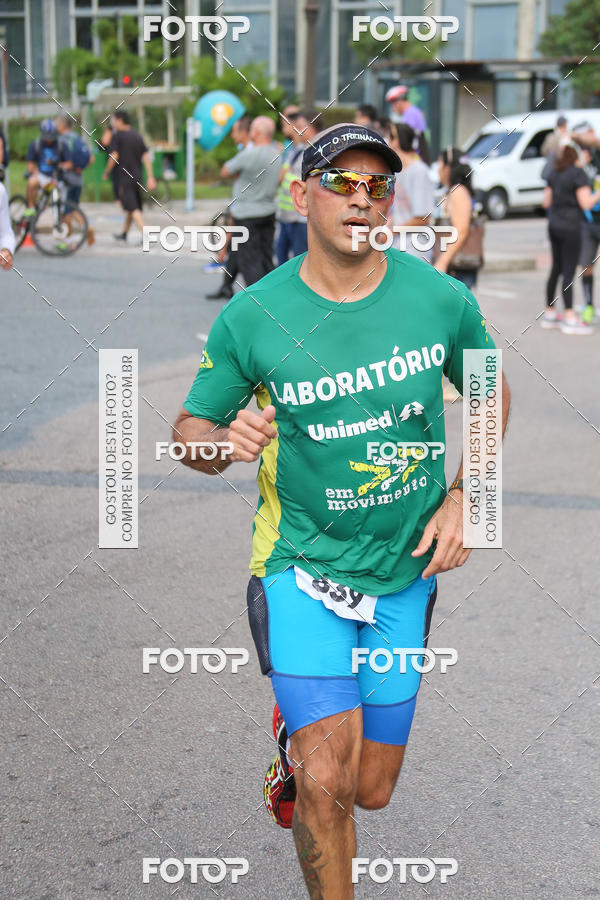 Buy your photos of the eventMeia Maratona Internacional de Curitiba 2018 on Fotop