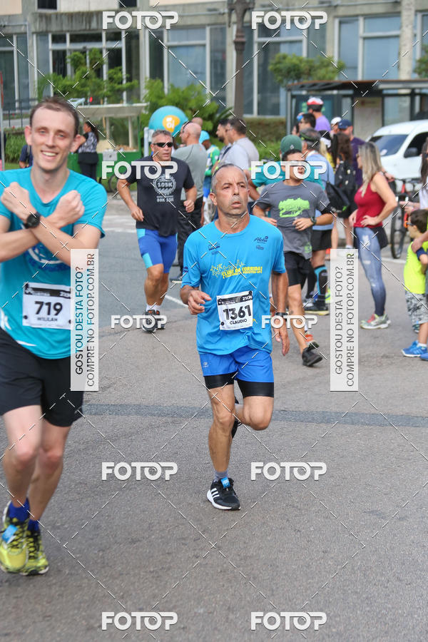 Buy your photos of the eventMeia Maratona Internacional de Curitiba 2018 on Fotop