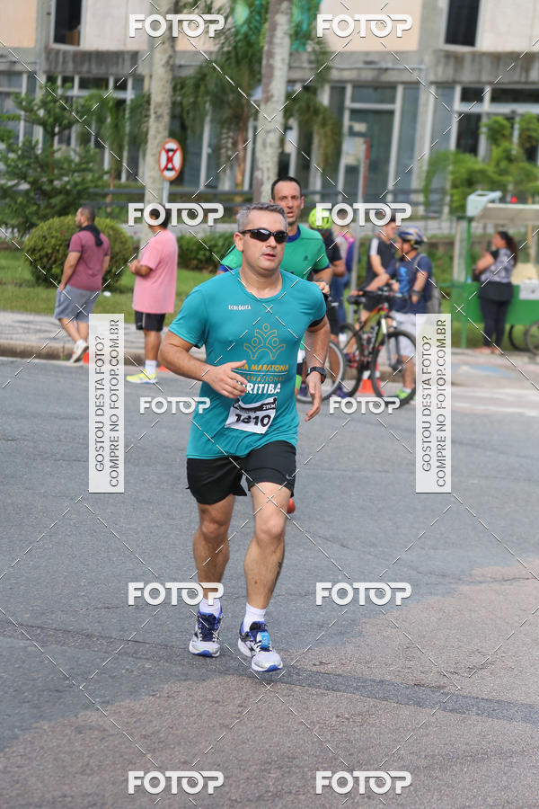 Buy your photos of the eventMeia Maratona Internacional de Curitiba 2018 on Fotop