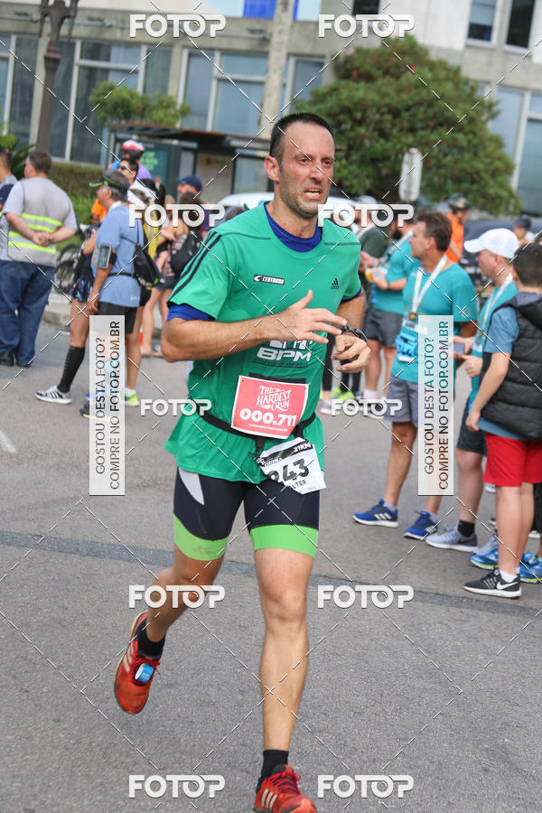 Buy your photos of the eventMeia Maratona Internacional de Curitiba 2018 on Fotop