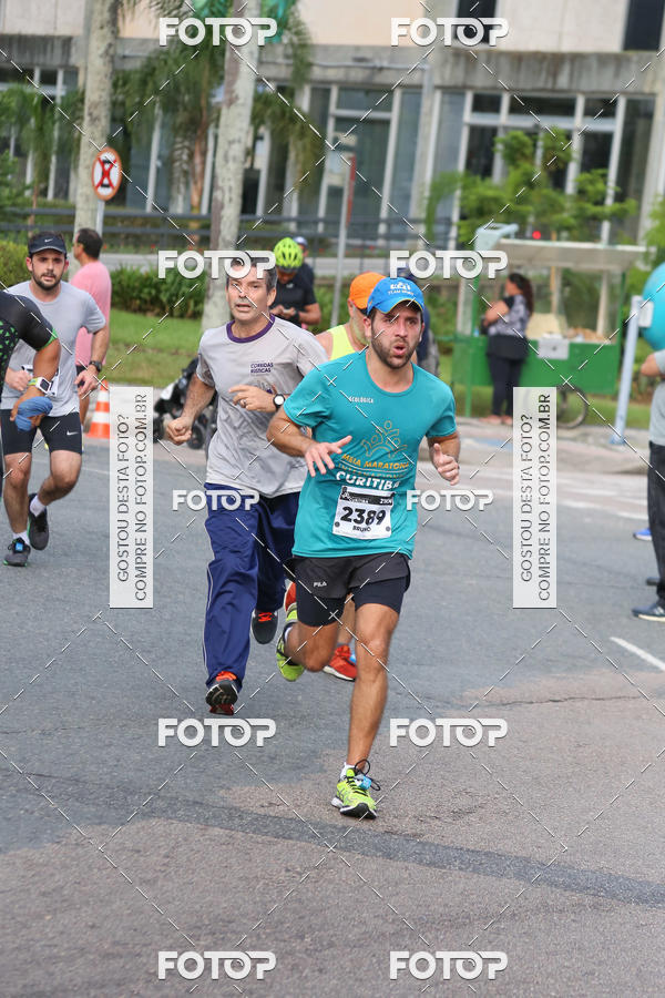 Buy your photos of the eventMeia Maratona Internacional de Curitiba 2018 on Fotop