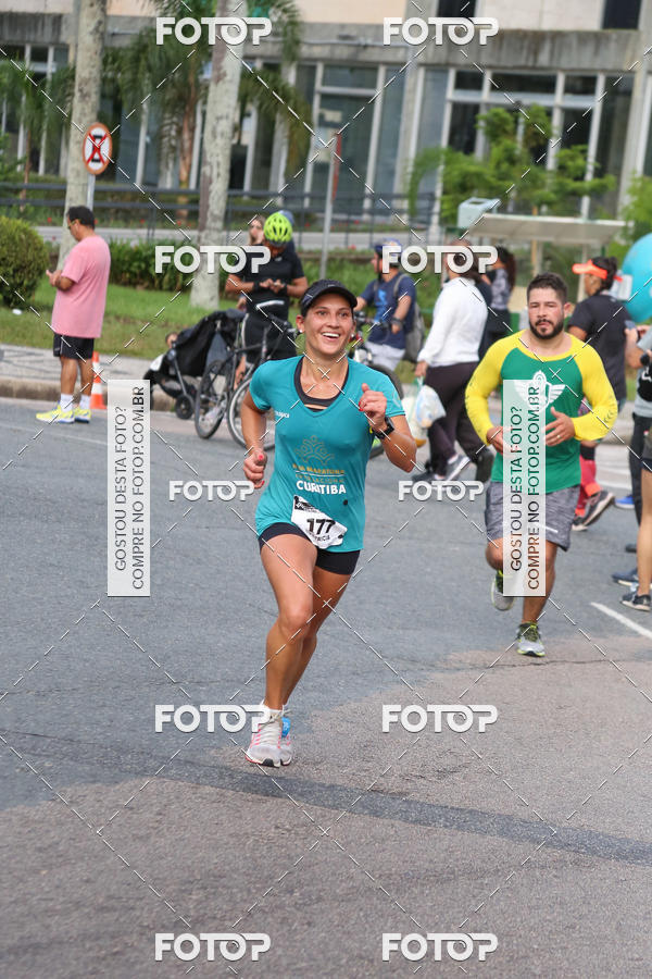 Buy your photos of the eventMeia Maratona Internacional de Curitiba 2018 on Fotop