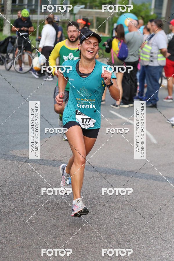 Buy your photos of the eventMeia Maratona Internacional de Curitiba 2018 on Fotop