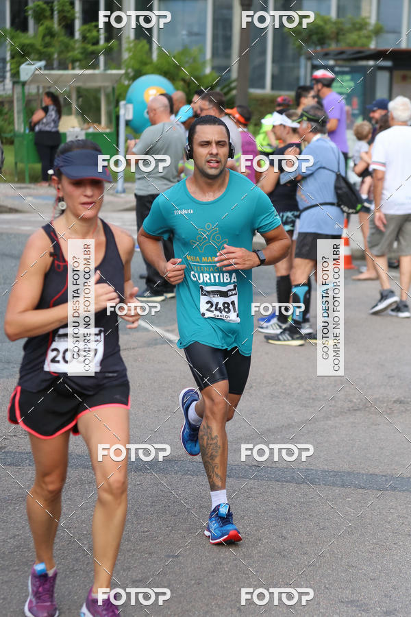 Buy your photos of the eventMeia Maratona Internacional de Curitiba 2018 on Fotop