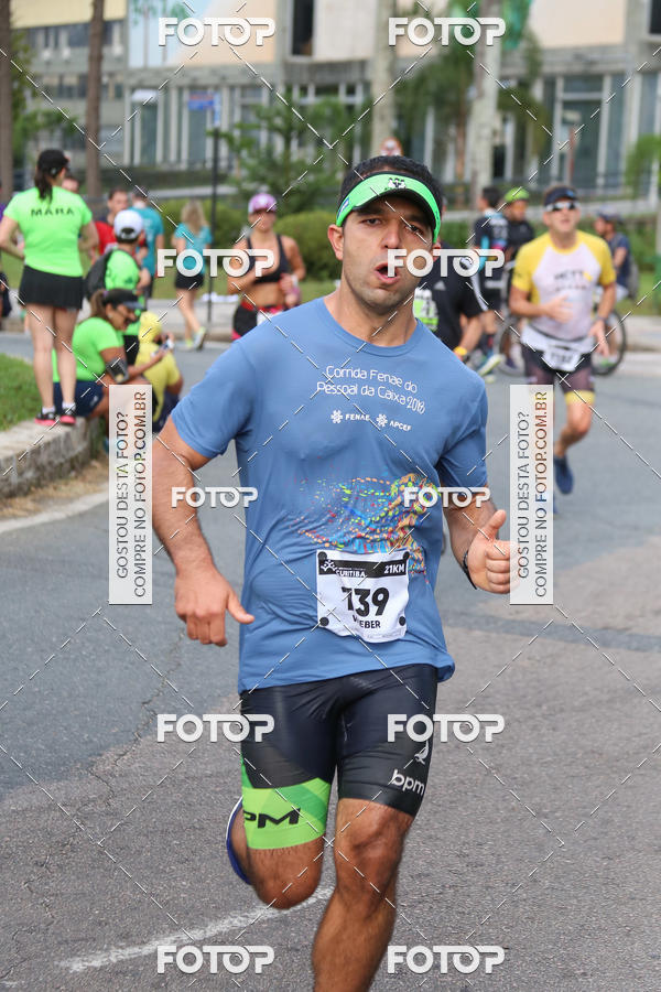 Buy your photos of the eventMeia Maratona Internacional de Curitiba 2018 on Fotop
