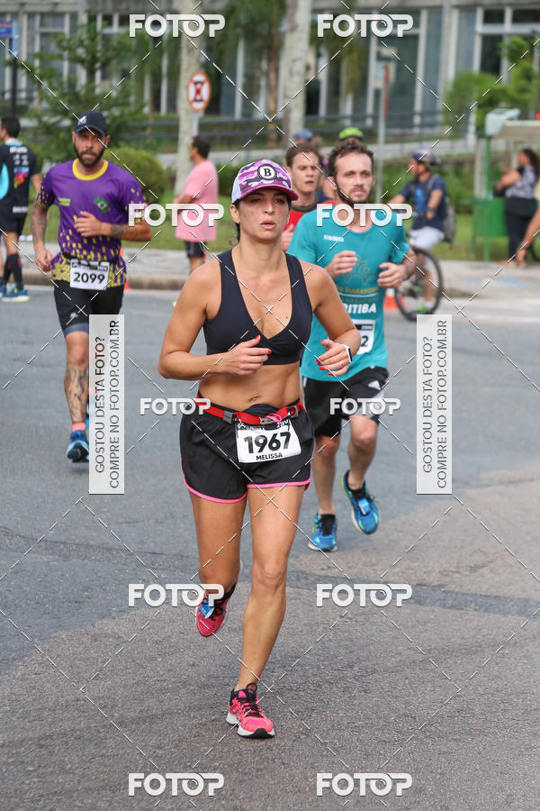 Buy your photos of the eventMeia Maratona Internacional de Curitiba 2018 on Fotop