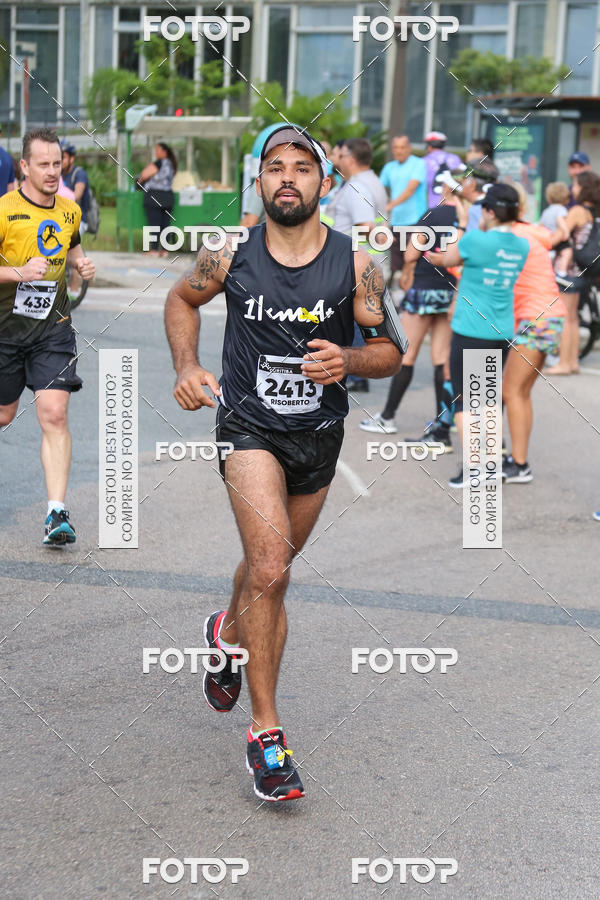 Buy your photos of the eventMeia Maratona Internacional de Curitiba 2018 on Fotop